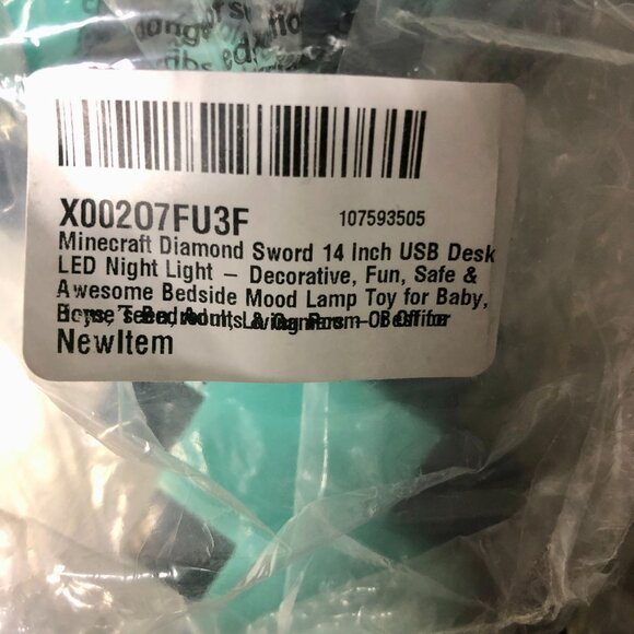 🗡️ NWOT Minecraft Diamond Sword USB LED Night Light 14" Official Licensed Lamp - Picture 4 of 5